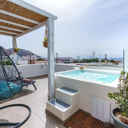 Santorossa Luxury Villas Emporio  Exterior foto