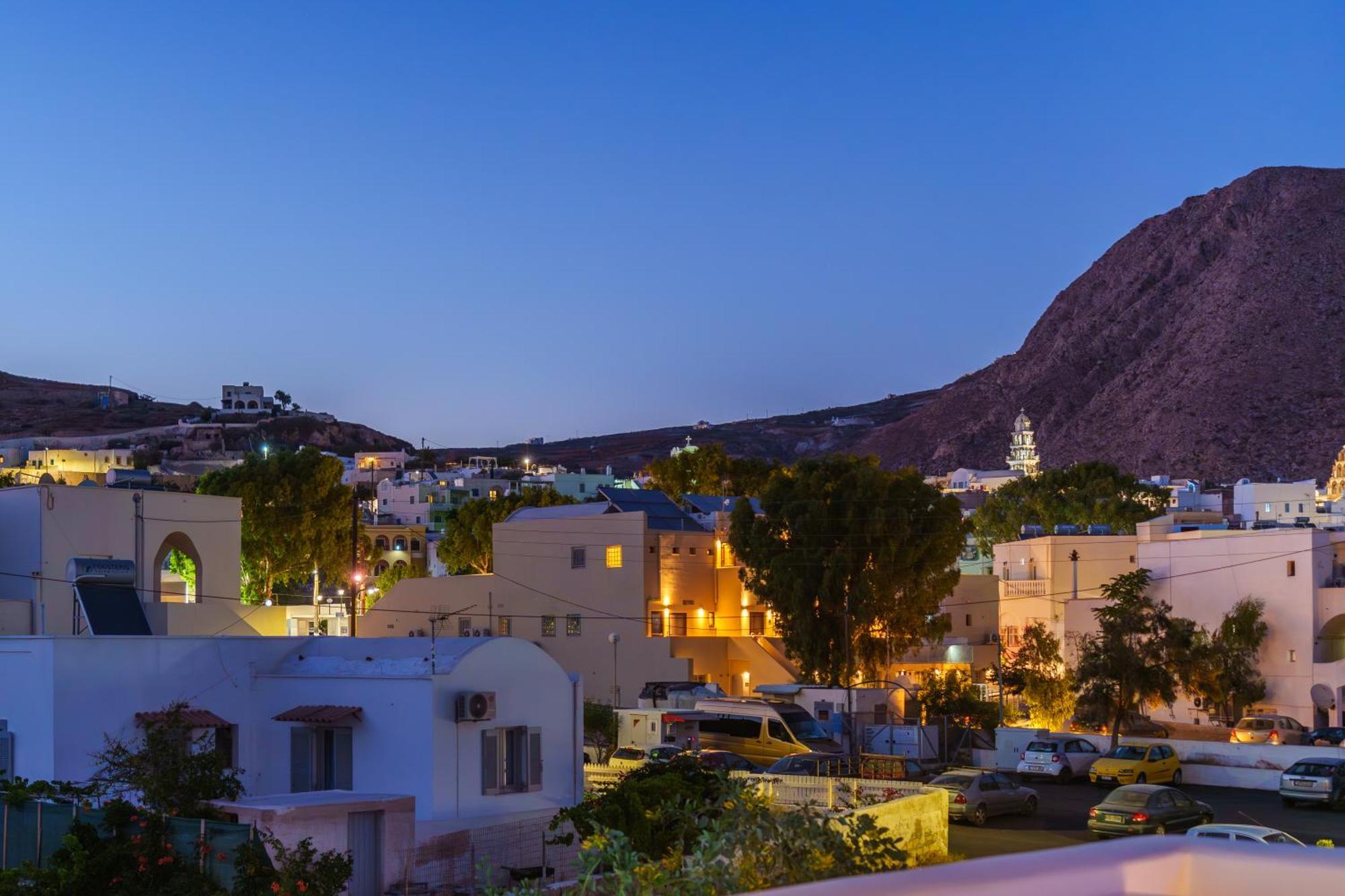 Santorossa Luxury Villas Emporio  Exterior foto